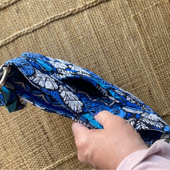 Vera Bradley triple zip bag - Picture 13 of 16